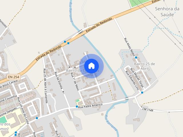 Excelentes areas de casa e quarto zona comercial de Evora