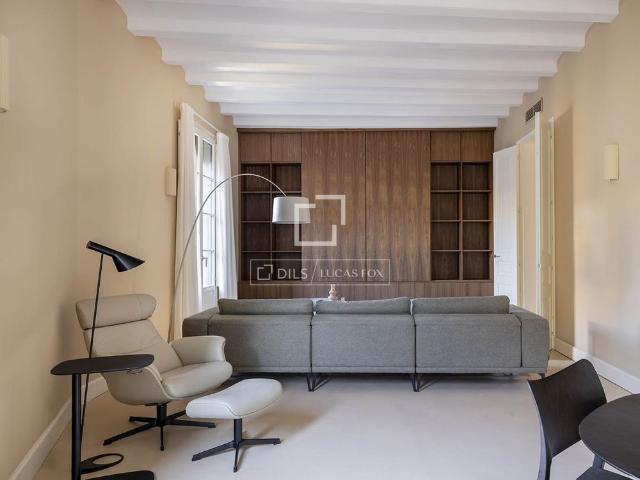 Excellent 3 Bedroom apartment for rent in Eixample Right, Barcelona