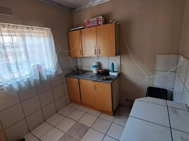 Excellent 1 Bedroom Apartment for Sale Cash Buyers Only