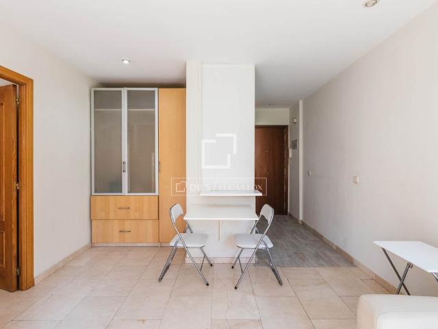 Excellent 1 Bedroom apartment for rent in Ríos Rosas, Madrid