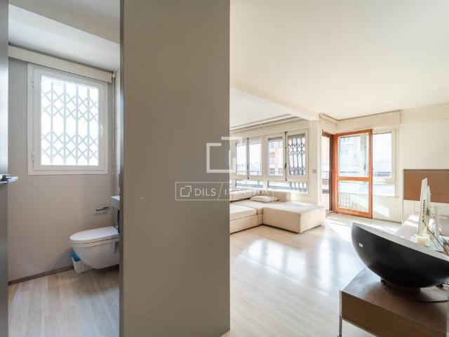 Excellent 1 Bedroom penthouse for rent in El Carmen, Valencia