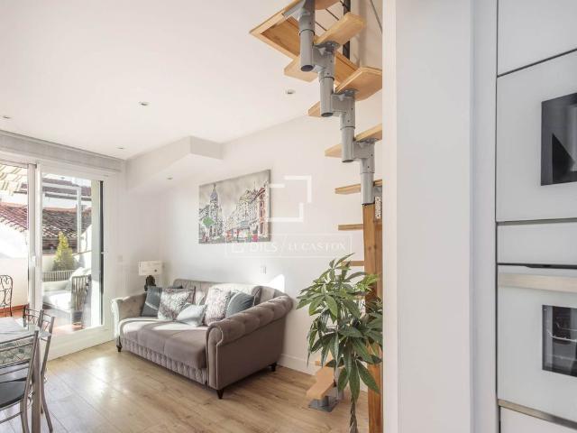 Excellent 2 Bedroom apartment for rent in Cortes / Huertas, Madrid