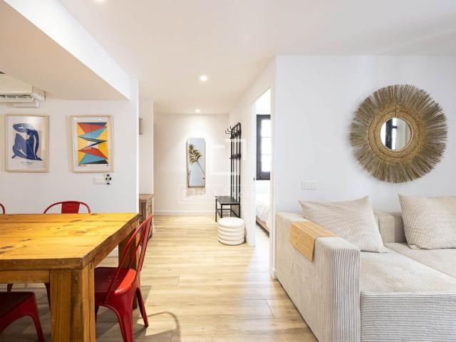 Excellent 2 Bedroom apartment for rent in El Born, Barcelona