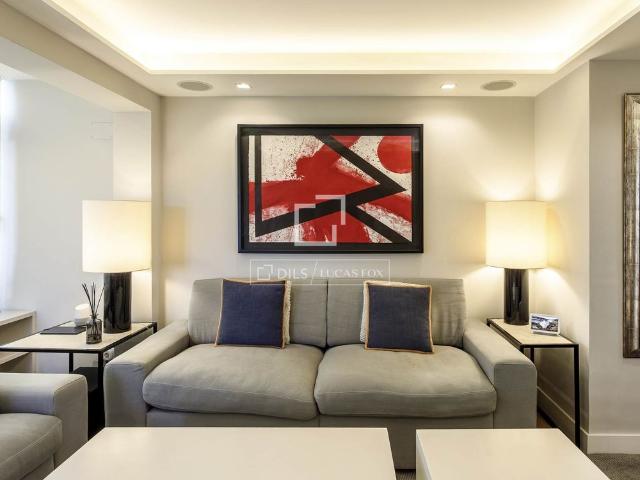 Excellent 2 Bedroom apartment for rent in Hispanoamérica, Madrid
