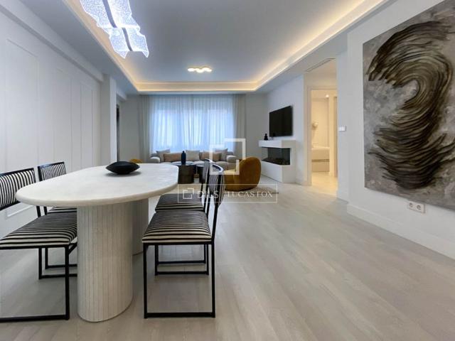 Excellent 2 Bedroom apartment for rent in Recoletos, Madrid