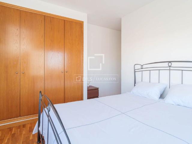 Excellent 4 Bedroom apartment with 6m² terrace for rent in Diagonal Mar, Barcelona