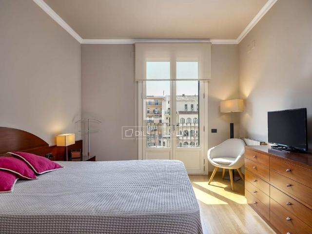 Excellent 4 Bedroom apartment for rent in Eixample Right, Barcelona