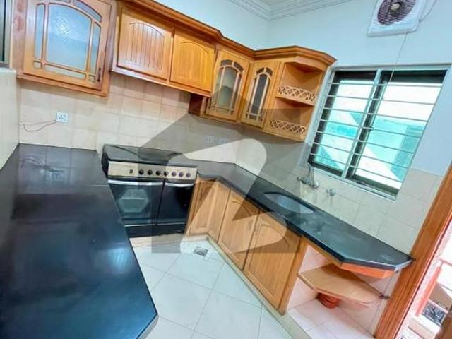 Excellent 5 Beds House For Rent Hilal Road F 11/3
