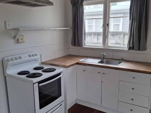 Excellent Family Home Hamilton East