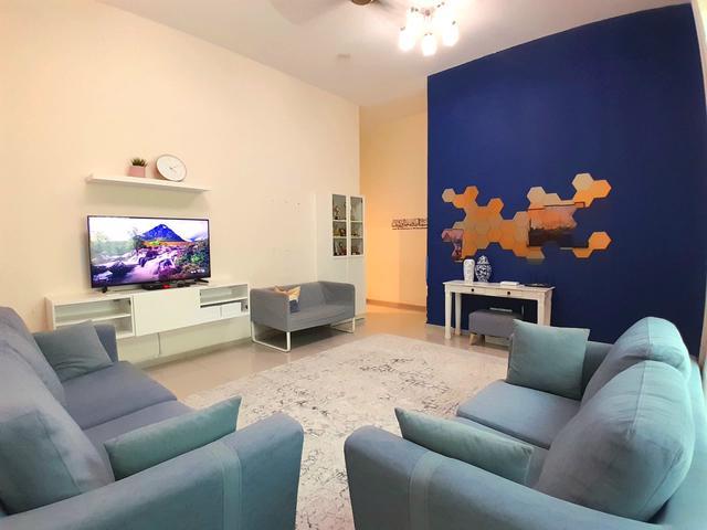 Excellent Movein Condition with Lush Tropical Landscaping