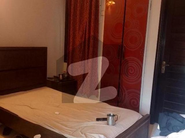 Excellent Value: 100 Sq.Yard 1+3 Bungalow With Basement Offered At A Great Price DHA Phase 7 Extension