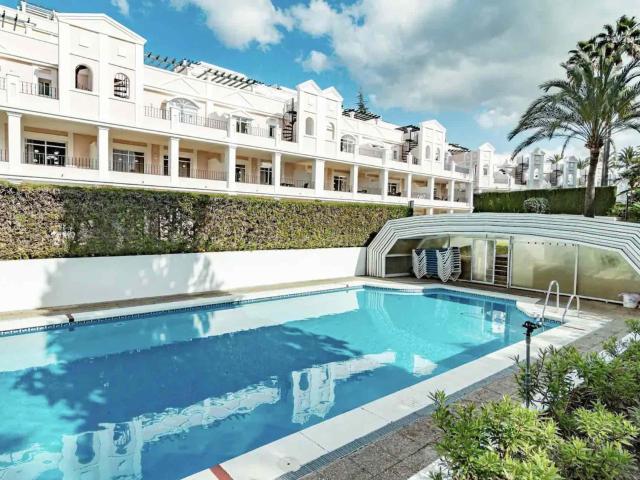 Excepcional Ático Dúplex: Lujo Inigualable con Alto Potencia. 137m² Marbella