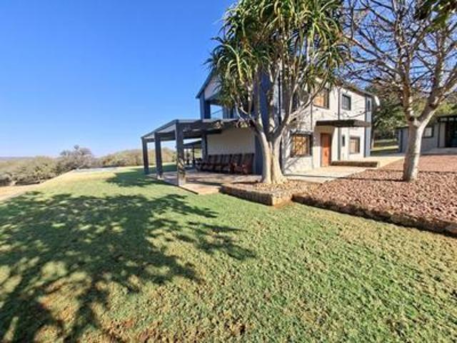 exceptional 294 hectare game farm cl.