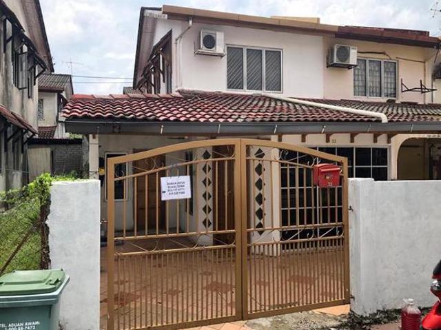 EXCEPTIONAL VALUE Fully Extended Renovated EndLot Seri Petaling