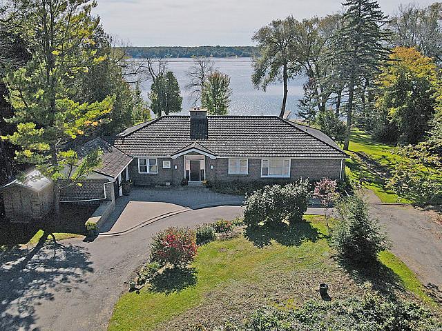 Exceptional Waterfront Property On The St. Lawrence