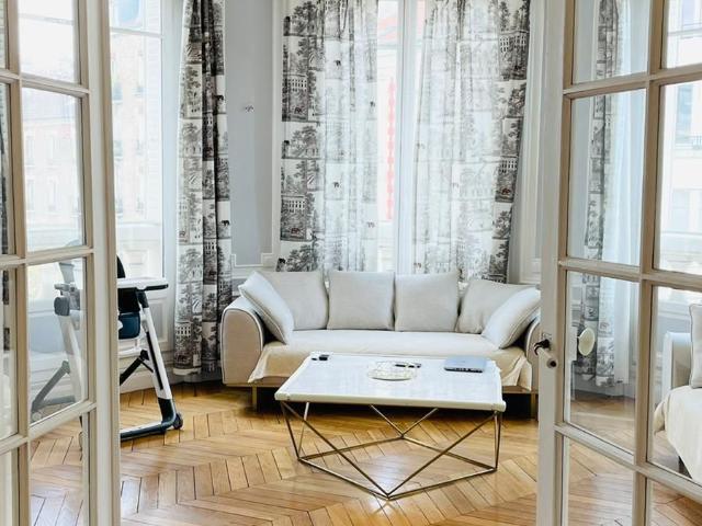Exceptional apartment
