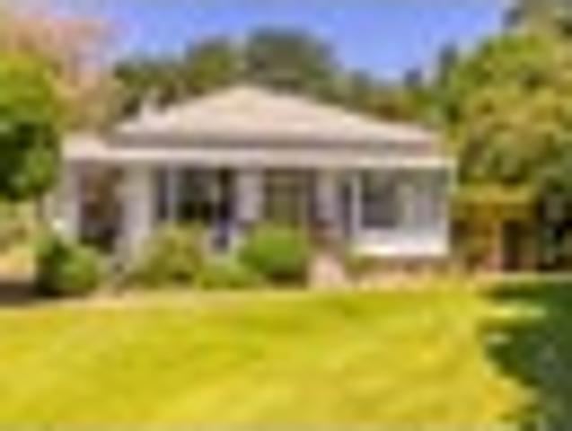 Exceptional character Villa on 1.17 ha