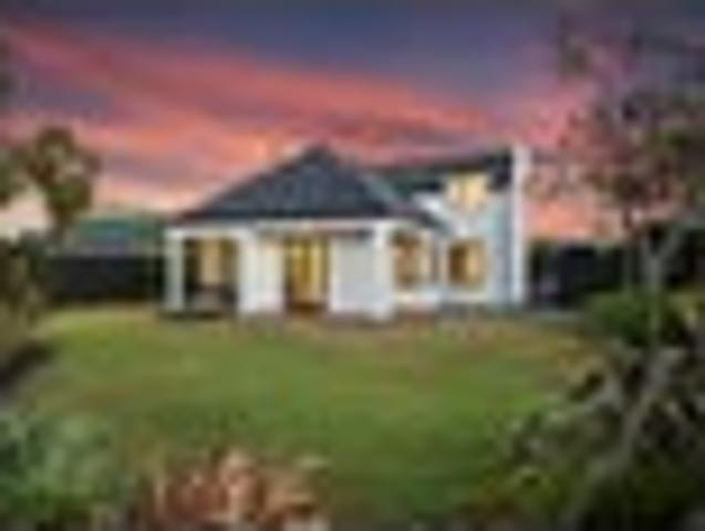 Exceptional Coastal Family Haven