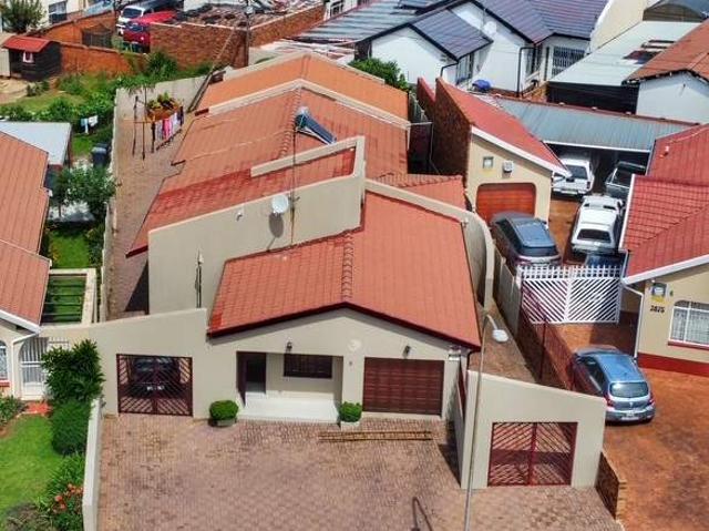 Exceptional Family Home in Secure Gated Estate – Lenasia South