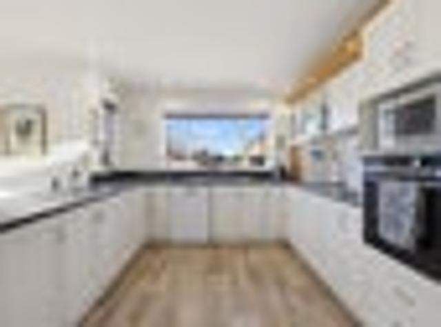 Exceptional Family Living with All the Extras