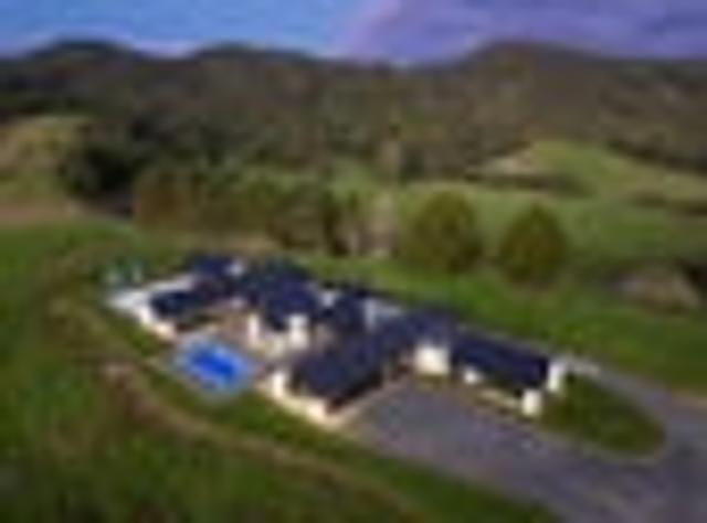 Exceptional Hunua Homestead on 30 Hectares