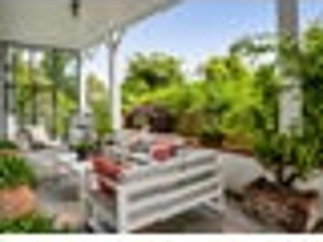 Exceptional location grand, elegant and private