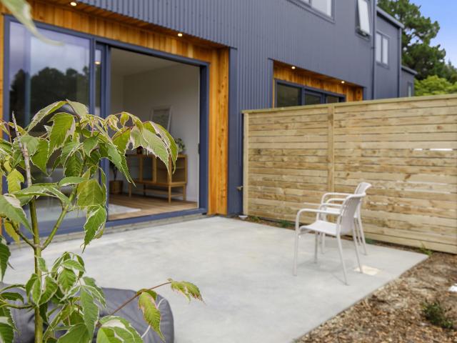 EXCEPTIONAL NEW HOME LIVING