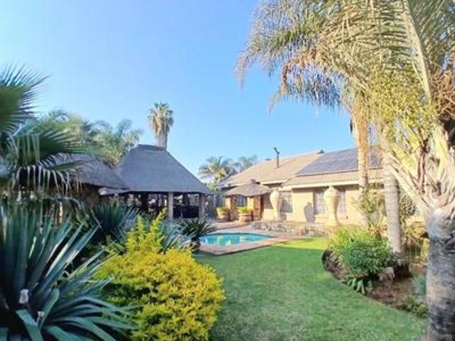 exceptional smallholding estate livi.
