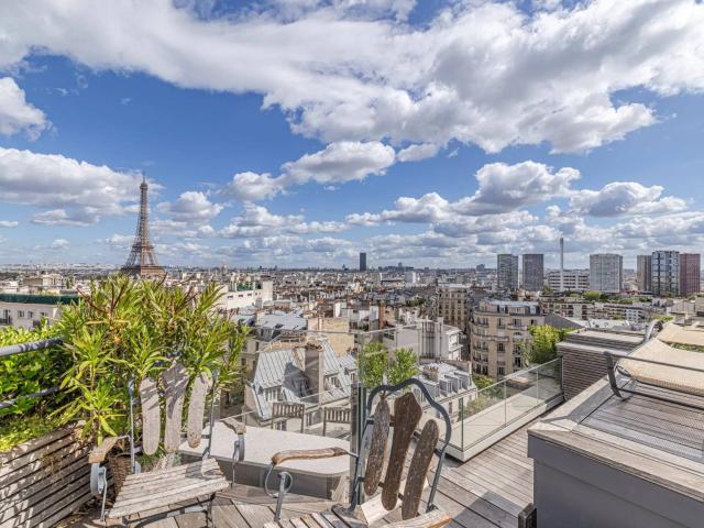 EXCEPTIONNAL PENTHOUSE 360°VIEW OVER PARIS 16 TH PASSY