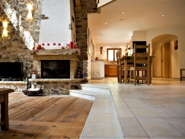 Exceptionnel chalet de 7,5 pièces avec SPA et jacuzzi à Ovronnaz Résidence secondaire