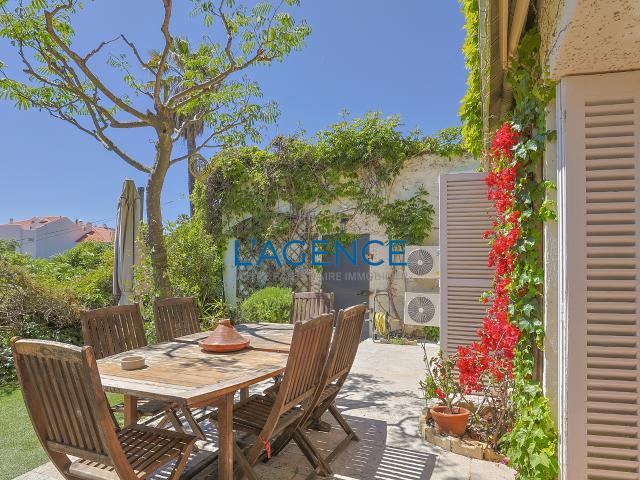 Exceptionnel Chateaubriand grand T4 de 115 m2 avec jardin au calme absolu