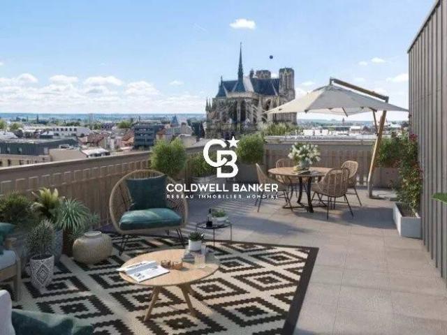 Exceptionnel duplex 4 pièces au dernier étage avec une terrasse
