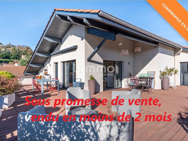 Exceptionnel toit terrasse de 152 m² + 110 m² d’extérieur