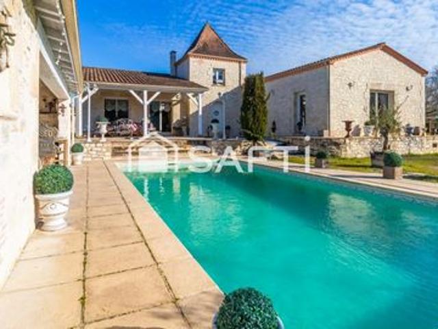 EXCEPTIONNELLE MAISON EN PIERRE À BERGERAC – CHARME, CONFORT ET PRESTIGE