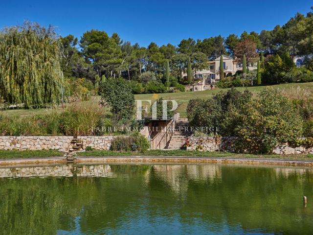 Exceptionnelle propriété à 5 min du centre historique d' Aix En