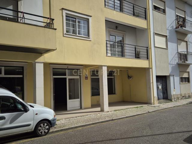 EXCLENTE loja em Pombal