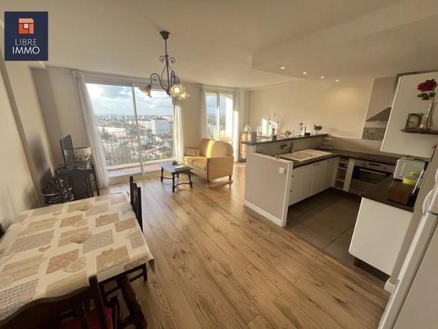 EXCLU PAU, Appartement T3