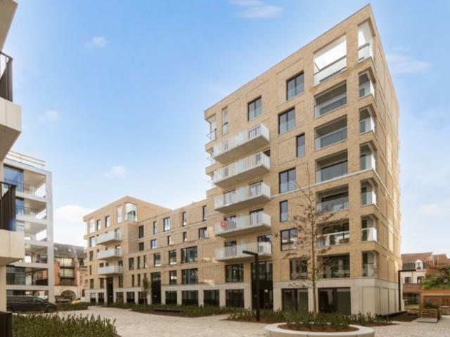 Exclusief appartement met drie slaapkamers en zeer ruim t.