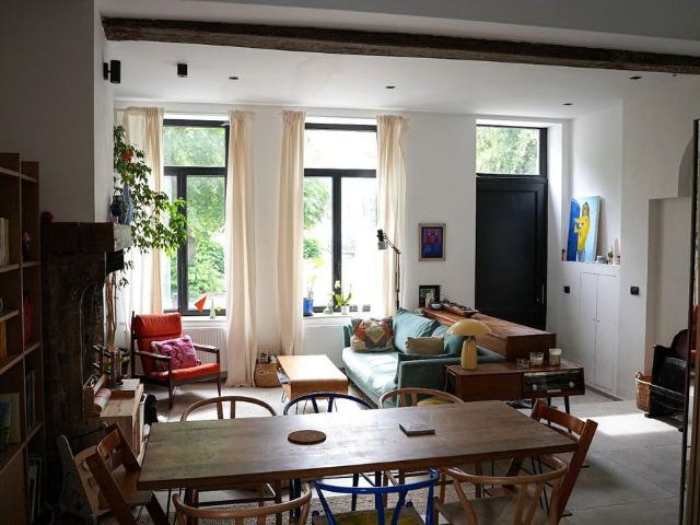 Exclusief gerenoveerd appartement met afzonderlijke studio/praktijkruimte op het Prinsenhofplein
