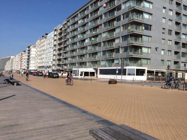 Exclusief luxe 3 slpk. appartement met frontaal zeezicht