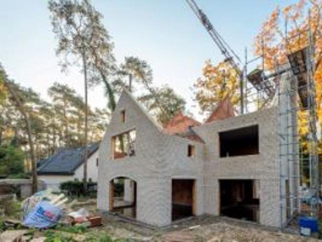 Exclusieve nieuwbouwwoning in bosrijke buurt