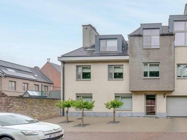 Exclusieve penthouse met groen zicht & zonneterras in hartje
