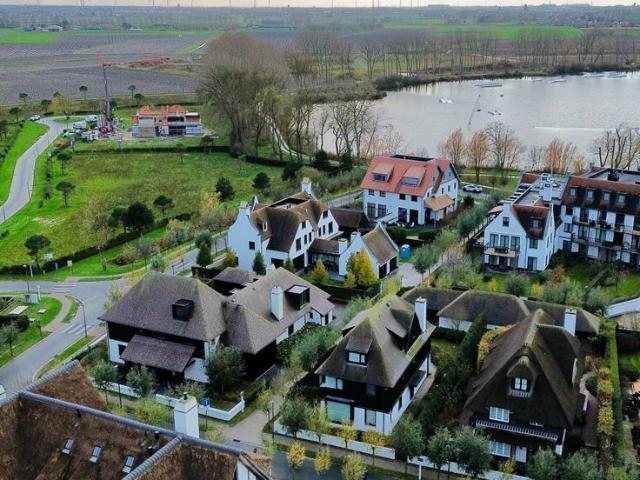Exclusieve Villa te Koop in Duinenwater