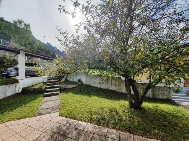 Exclusif Villa charmante à Axat avec 3 chambres jardin et vue