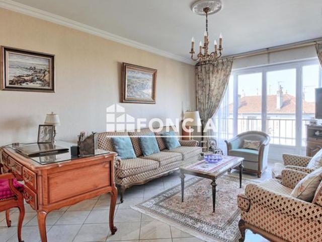 Exclusif: appartement 4 p 82 m2 avec cave et 2 places de parking