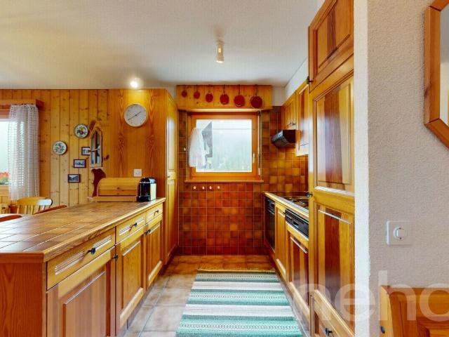 Exclusif: Bel appartement de 3 chambres au centre du village | dreamo. Ch