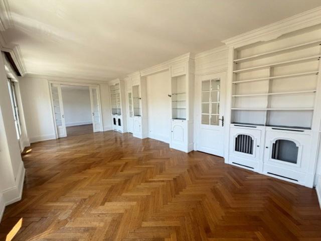 EXCLUSIF BELFORT Centre Bel appartement Haussmannien dans