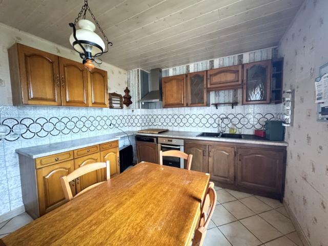 Exclusivité BOUROGNE Maison 6 pièces avec grande terrasse au calme