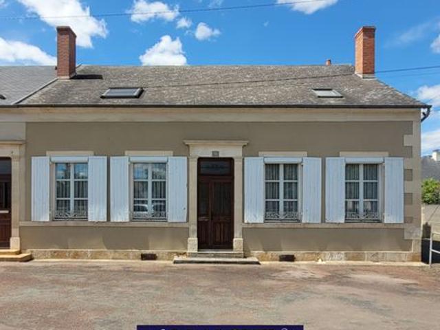 EXCLUSIF, DUN SUR AURON, Maison de ville avec garage, cave, dépendance et jardin