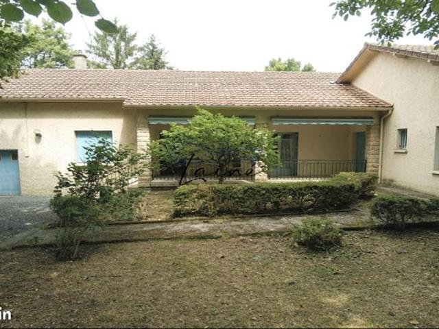 EXCLUSIF: Grande Maison 7 chambres + Combles 91m² + Garage 150m² sur 1,3 hectare boisé 20 minutes Bergerac